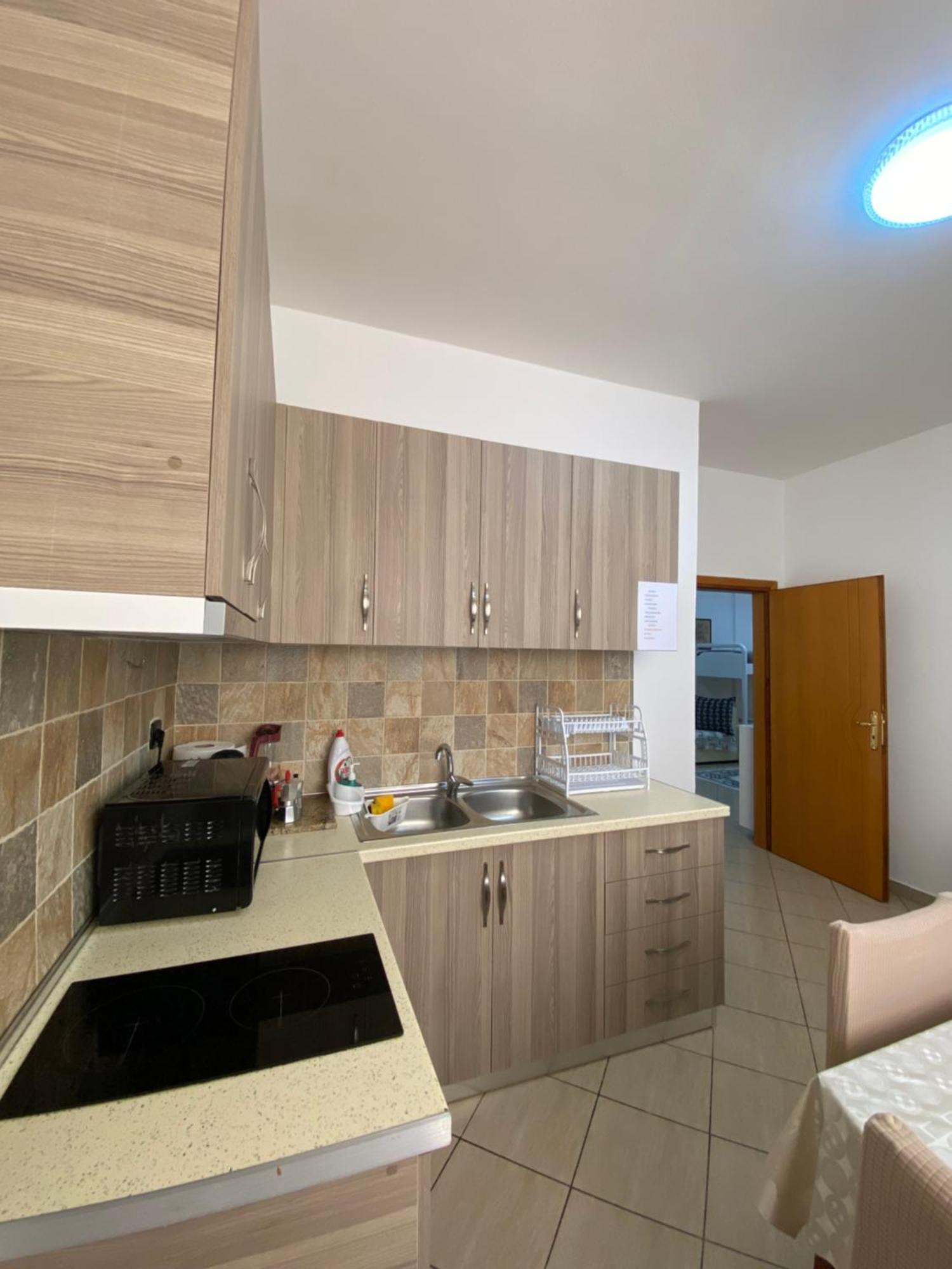 Rikardo Apartament Apartment Vlorë Exterior foto