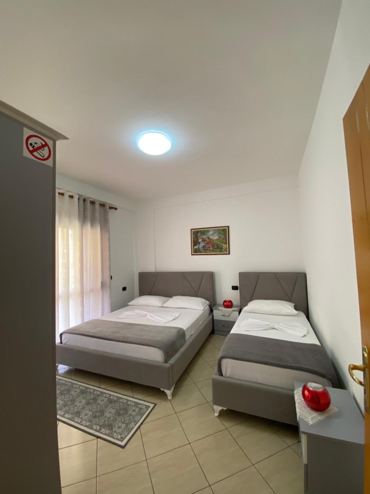 Rikardo Apartament Apartment Vlorë Exterior foto